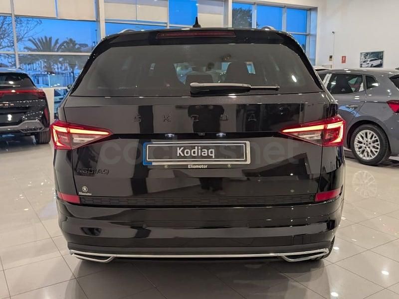 Usado Skoda Kodiaq SportLine 150 CV (110 kW) 2021 Negro SUV