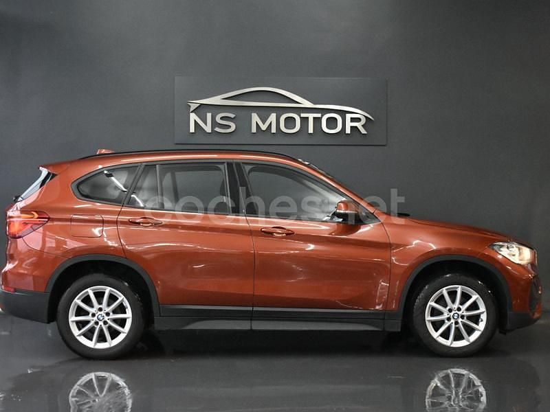 Używany BMW X1 150 KM (110 kW) 2019 Pomarańczowy SUV