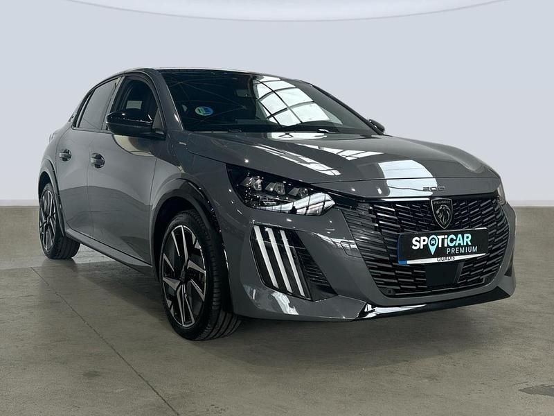Usado Peugeot 208 GT 136 CV (100 kW) 2024 Gris Utilitario