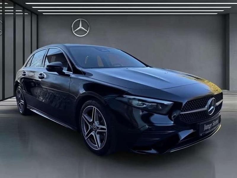 Usado Mercedes A220 AMG 150 CV (110 kW) 2024 Negro Utilitario