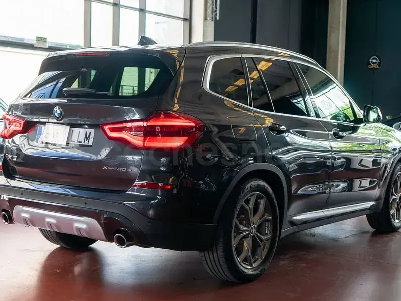 Usado BMW X3 Comfort Edition 292 CV (214 kW) 2021 Gris / plata SUV