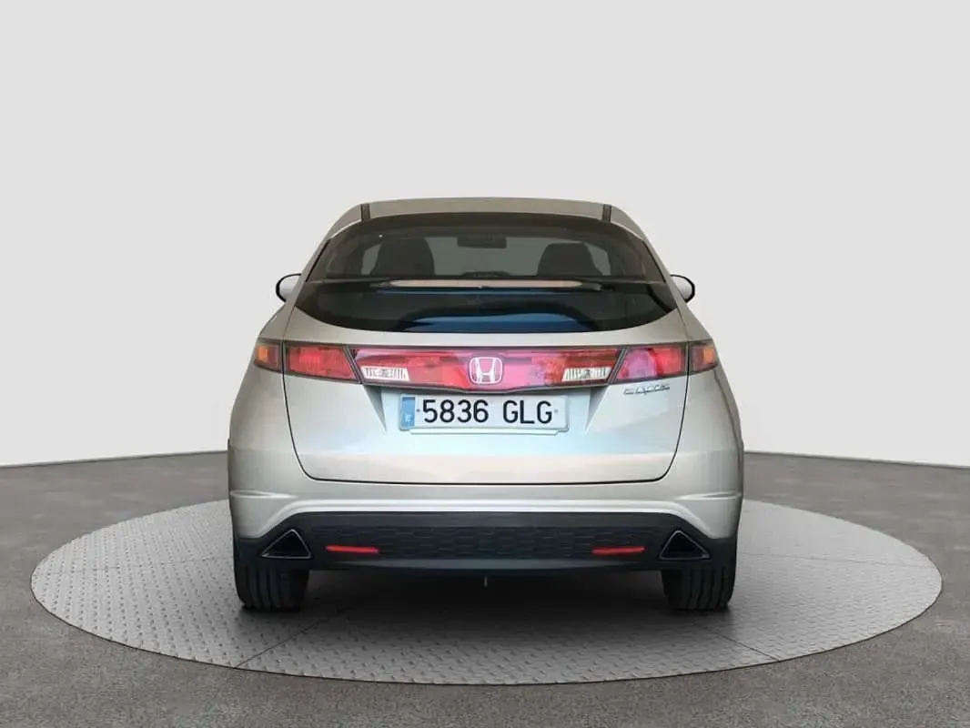 Usado Honda Civic Sport 140 CV (102 kW) 2009 Beige Utilitario