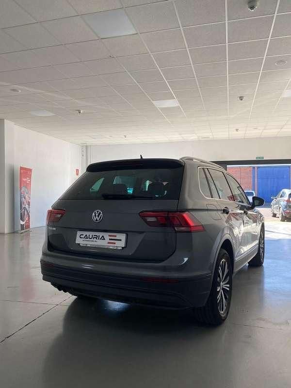 Usado VW Tiguan Advance 150 CV (110 kW) 2018 Gris SUV