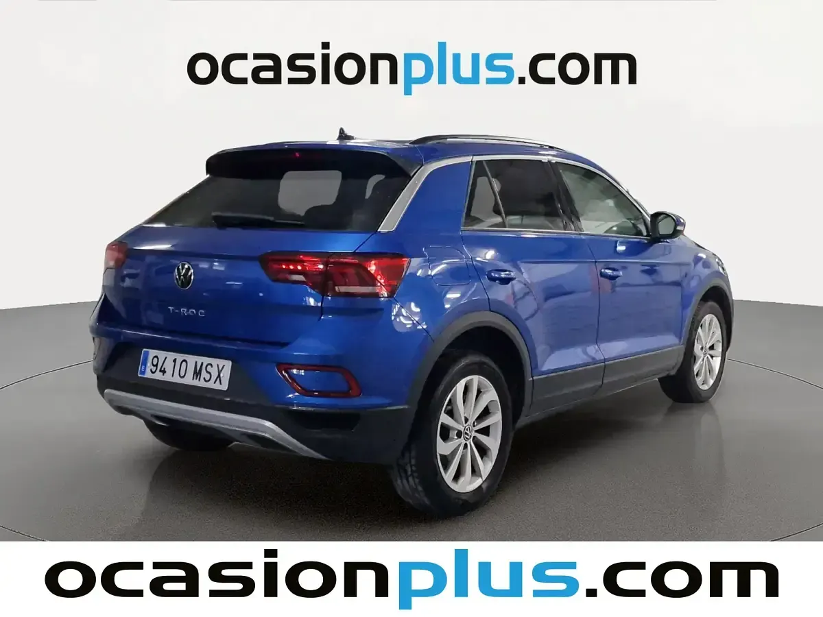 Usado VW T-Roc Life 110 CV (80 kW) 2024 Azul SUV