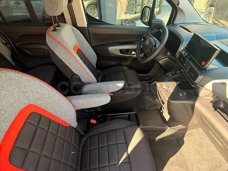 Nuevo Citroën Berlingo 130 CV (95 kW) 2026 Blanco Monovolumen