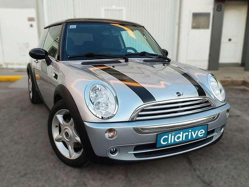 Usado Mini Cooper 116 CV (85 kW) 2005 Gris Utilitario