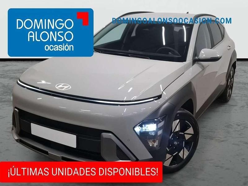 Gris Usado 2025 Hyundai Kona SUV | 24.290 € (Precio justo) - Imagen 1/4