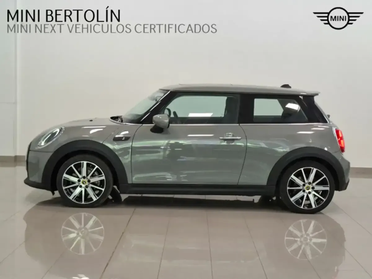 Usado Mini Cooper SE 135 kW (184 CV) 2021 Gris Utilitario