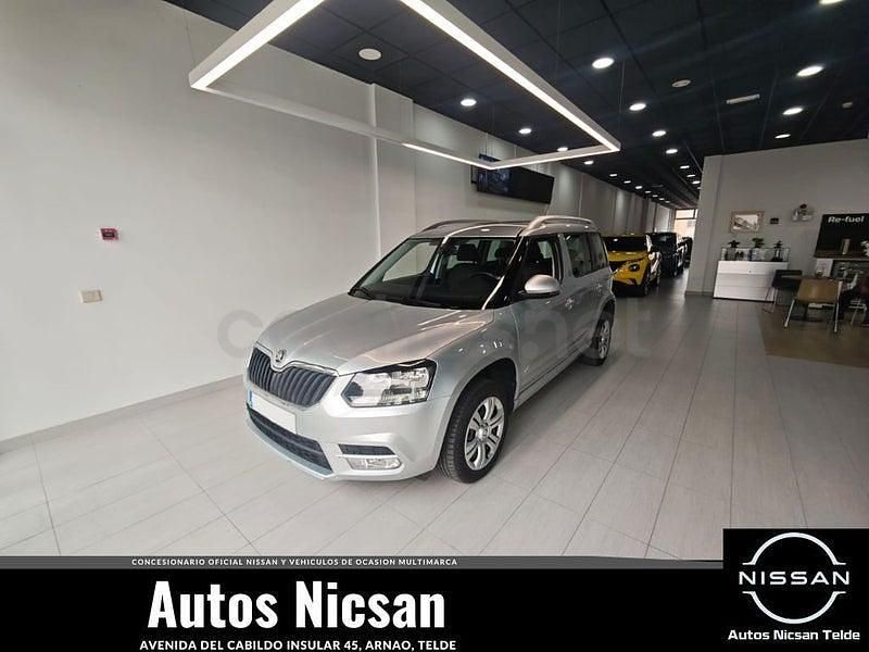 Usado Skoda Yeti Active 122 CV (89 kW) 2014 Gris / plata SUV