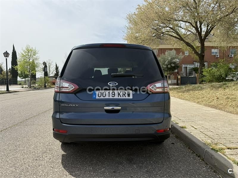 Usado Ford Galaxy Titanium 190 CV (139 kW) 2018 Azul Monovolumen
