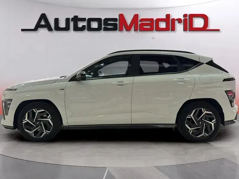 Usado Hyundai Kona N Line 198 CV (145 kW) 2023 Blanco SUV