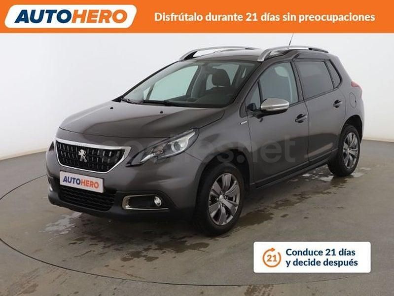 Usado Peugeot 2008 Style 82 CV (60 kW) 2018 Gris SUV