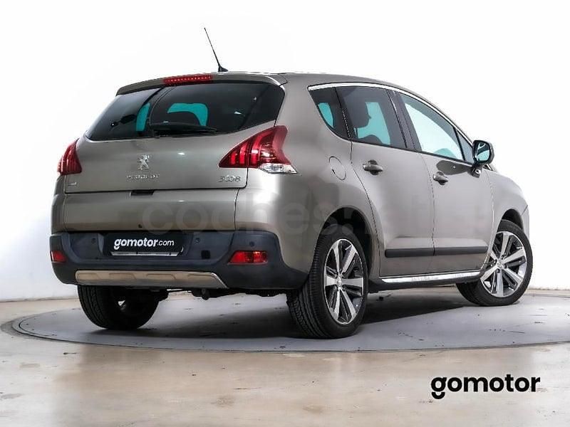 Usado Peugeot 3008 Allure 130 CV (95 kW) 2016 Gris / plata SUV