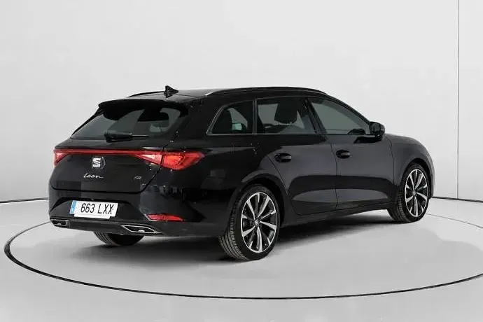 Usado Seat Leon FR 150 CV (110 kW) 2022