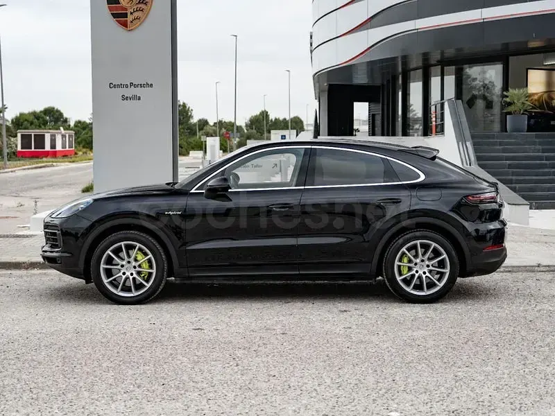 Usado Porsche Cayenne 462 CV (339 kW) 2020 Negro SUV