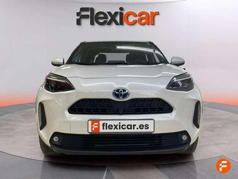 Usado Toyota Yaris Cross Active 116 CV (85 kW) 2022 Blanco SUV