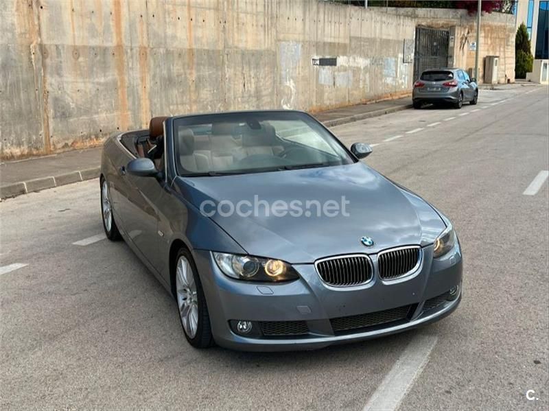 Gris / plata Usado 2007 BMW 335 Cabriolet Descapotable | 20.500 € (Caro) - Imagen 1/4