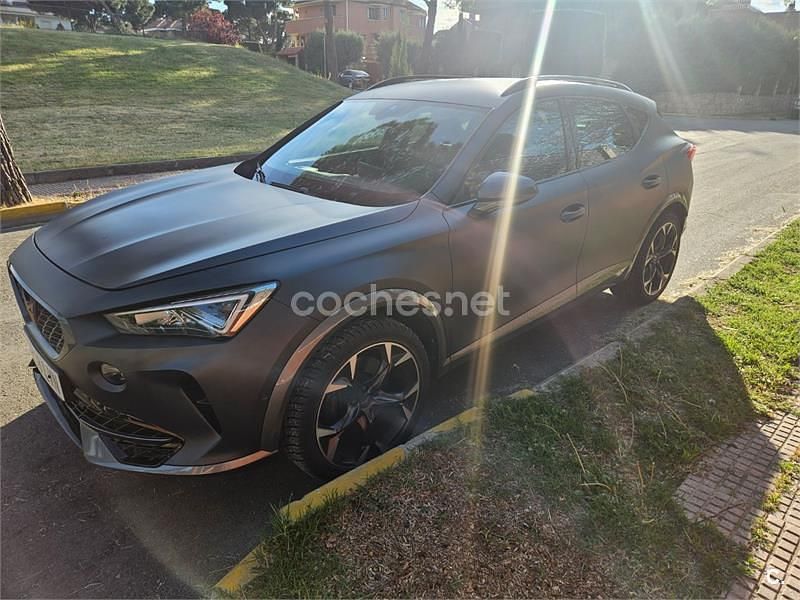 Usado Cupra Formentor 310 CV (228 kW) 2021 Gris / plata SUV