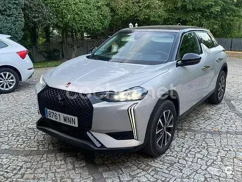 Usado DS Automobiles DS3 Crossback 130 CV (95 kW) 2024 Gris / plata SUV