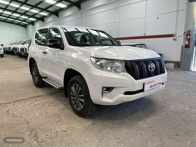 Usado Toyota Land Cruiser 177 CV (130 kW) 2020 Blanco SUV