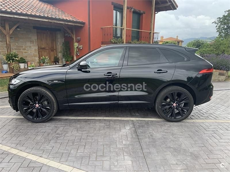 Usado Jaguar F-Pace R-Sport 300 CV (220 kW) 2018 Negro SUV