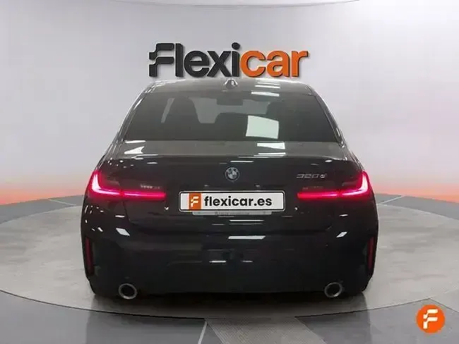 Usado BMW 320 190 CV (139 kW) 2024 Negro Berlina