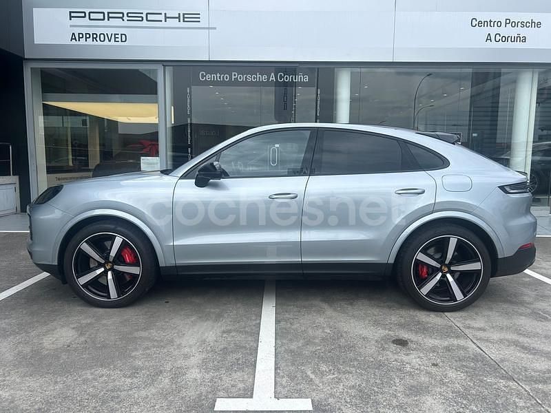 Usado Porsche Cayenne 519 CV (381 kW) 2024 Gris / plata SUV