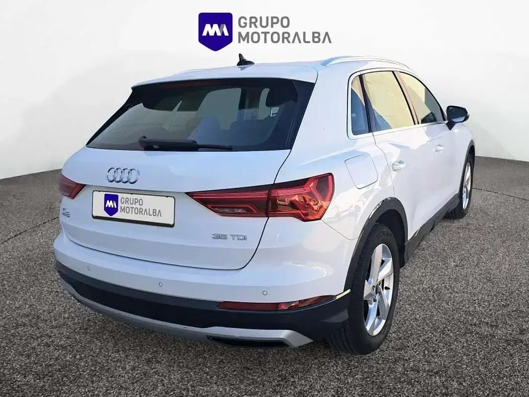 Usado Audi Q3 Advanced 150 CV (110 kW) 2021 Blanco SUV