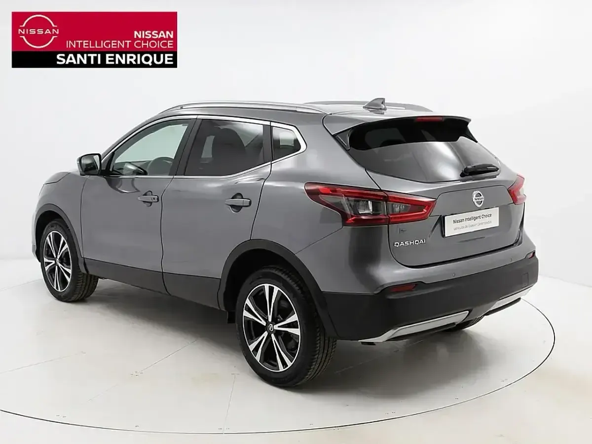 Usado Nissan Qashqai N-Connecta 160 CV (117 kW) 2019 Gris SUV