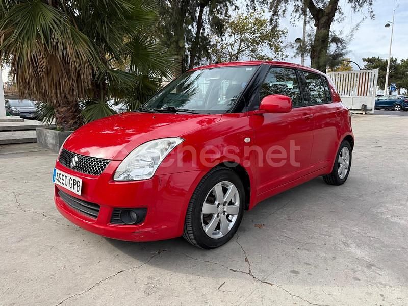 Rojo Usado 2010 Suzuki Swift GL Berlina | 4990 € (Precio justo) - Imagen 1/4