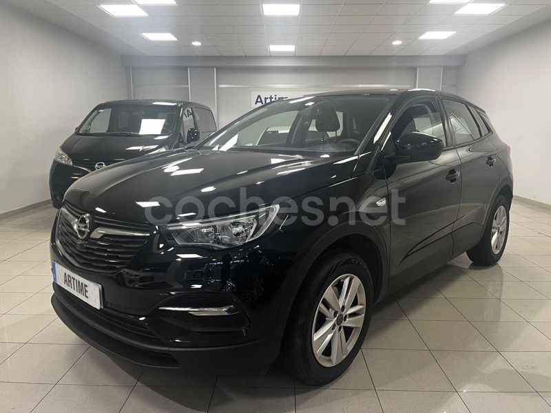 Negro Usado 2018 Opel Grandland X Excellence SUV | 15.900 € (Caro) - Imagen 1/4