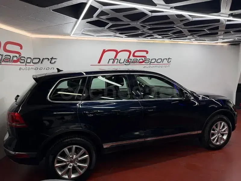 Usado VW Touareg Terrain Tech 262 CV (192 kW) 2015 Gris / plata SUV
