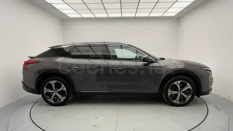 Usado Citroën C5 X Feel 225 CV (165 kW) 2023 Gris / plata Familiar