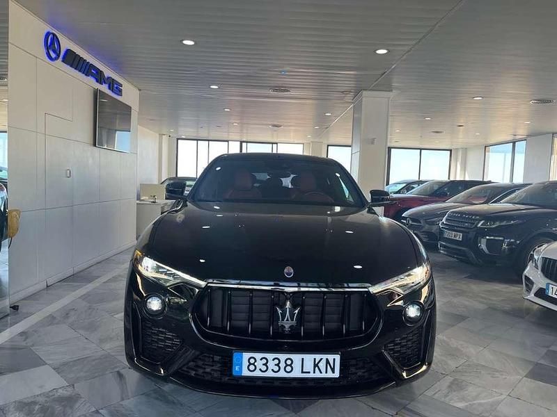Usado Maserati Levante 275 CV (202 kW) 2020 Negro SUV