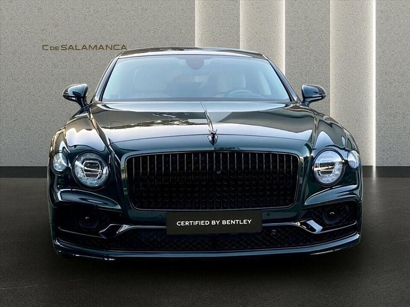 Verde Usado 2023 Bentley Flying Spur Berlina | 209.900 € - Imagen 1/4
