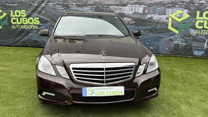 Usado Mercedes E350 Elegance 231 CV (169 kW) 2009 Negro Berlina