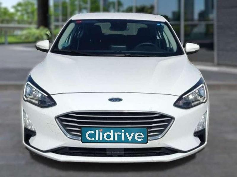 Używany Ford Focus Trend 95 KM (69 kW) 2019 Biały Hatchback