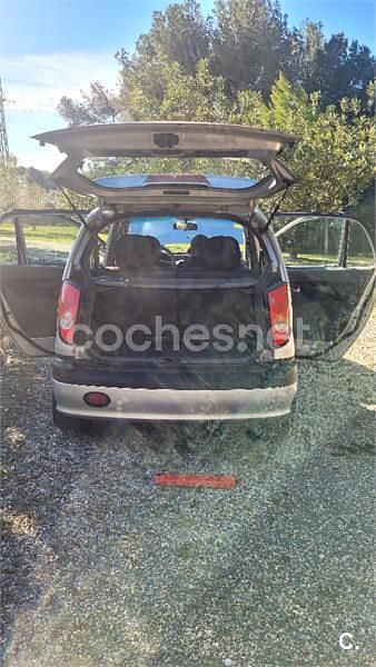 Usado Hyundai Atos GLS 55 CV (40 kW) 2003 Gris / plata Utilitario