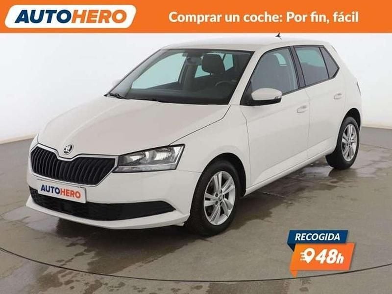 Usado Skoda Fabia Ambition 95 CV (69 kW) 2020 Blanco Utilitario