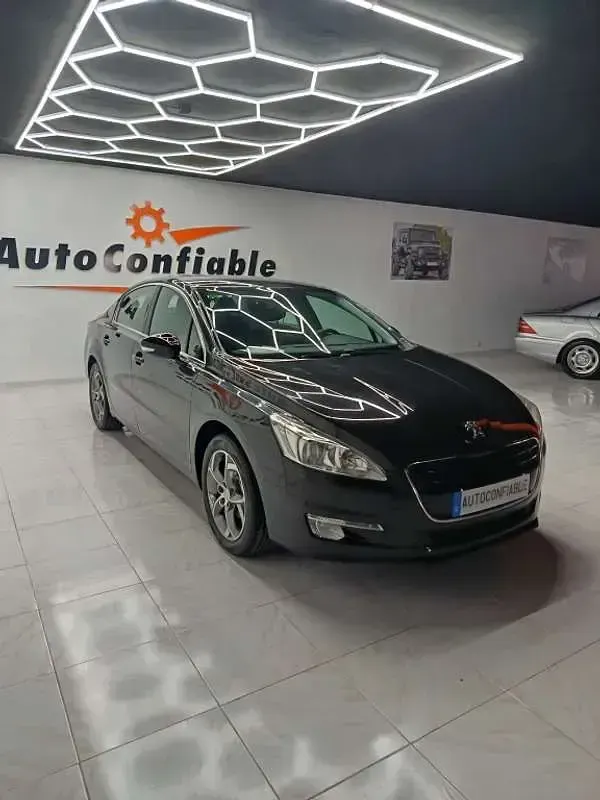 Usado Peugeot 508 Style 114 CV (83 kW) 2014 Negro Berlina