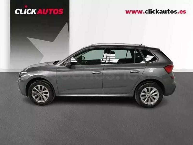 Usado Skoda Kamiq Selection 95 CV (69 kW) 2025 Gris / plata SUV