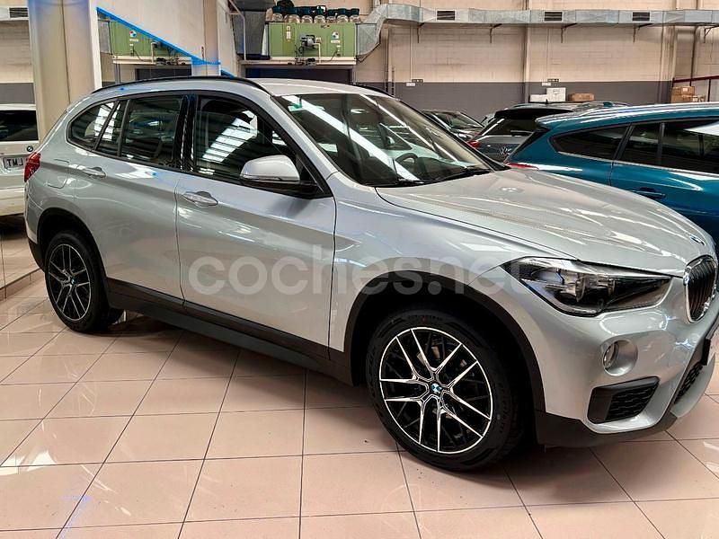 Usado BMW X1 116 CV (85 kW) 2019 Gris / plata SUV