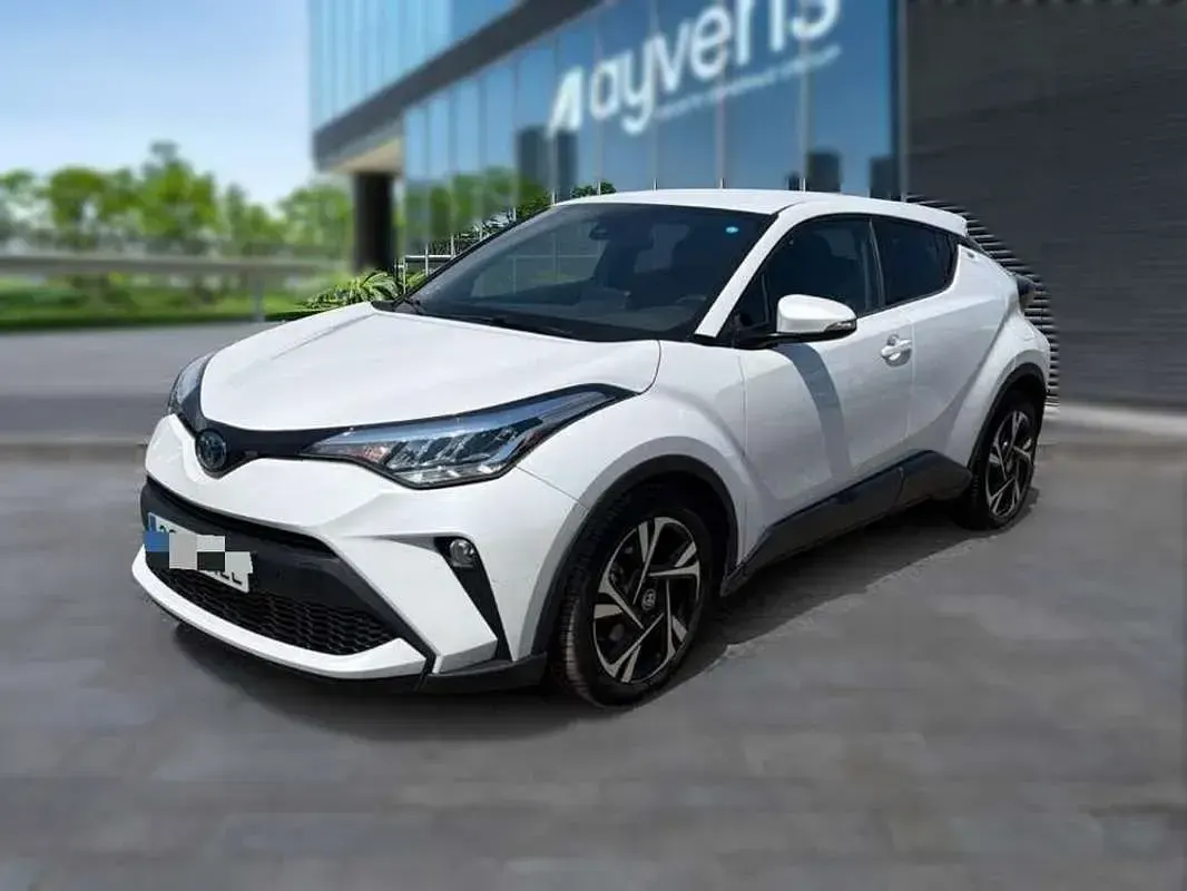 Usado Toyota C-HR+ Advance 152 CV (111 kW) 2023 Blanco SUV