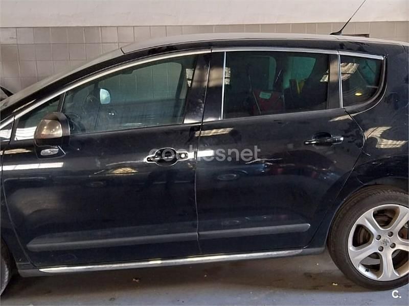 Negro Usado 2010 Peugeot 3008 Sport Berlina | 6900 € (Precio justo) - Imagen 1/4
