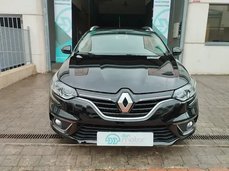 Usado Renault Mégane GrandTour Business 116 CV (85 kW) 2019 Negro Familiar