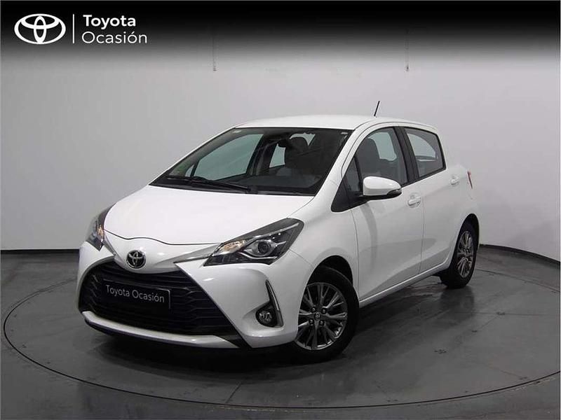 Usado 2018 Toyota Yaris Active Utilitario | 10.990 € (Precio justo) - Imagen 1/4