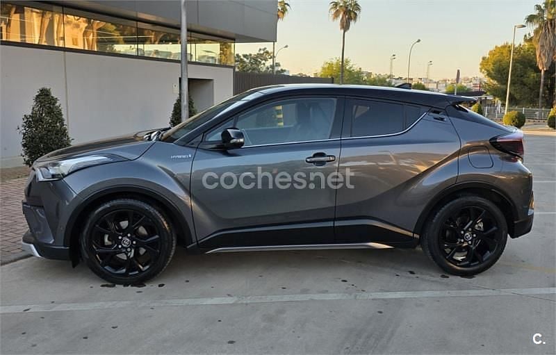 Usado Toyota C-HR Plus 122 HP (89 kW) 2018 Cinzento SUV