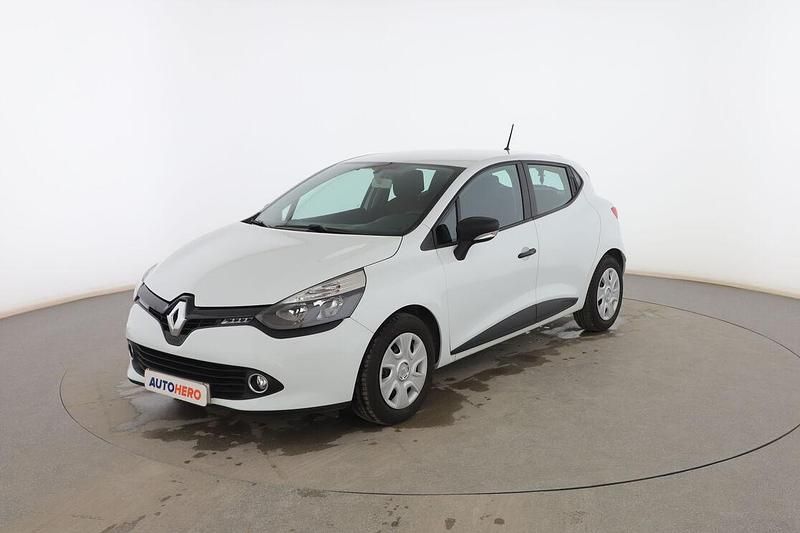 Usado Renault Clio IV Authentique 73 CV (53 kW) 2014 Blanco Berlina