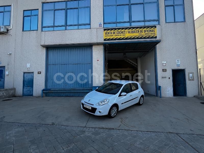 Blanco Usado 2010 Renault Clio II Berlina | 4999 € (Precio justo) - Imagen 1/4