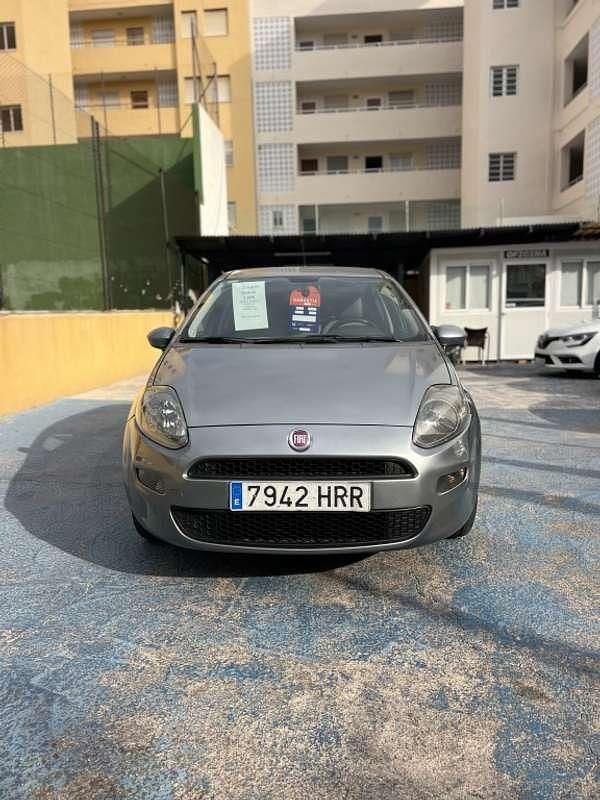 Gris Usado 2013 Fiat Punto Pop Utilitario | 4200 € (Precio justo) - Imagen 1/4